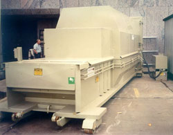 Self-contained compactor